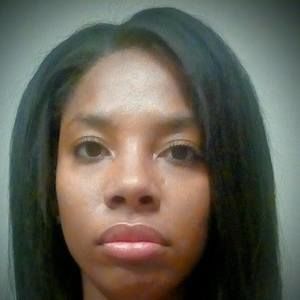 Meet your Posher, Tia